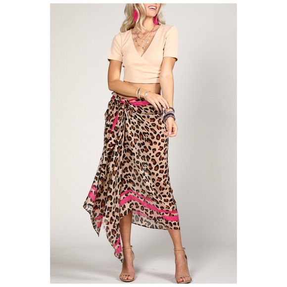 Leopard Print Versatile Wrap Hair Neck Scarf Sarong One Size - Picture 6 of 8